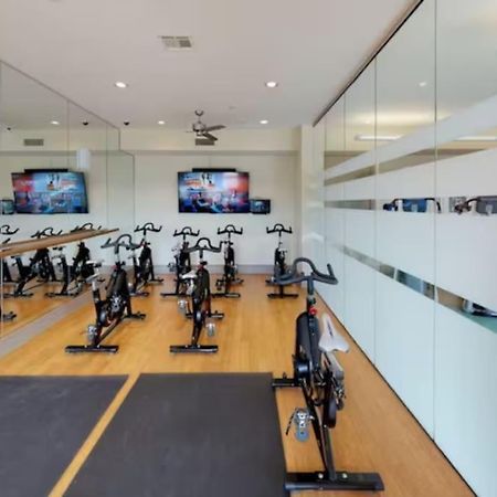 Apartament Chic 1Br Near Nrg With Pool Wifi Freeparking Houston Zewnętrze zdjęcie