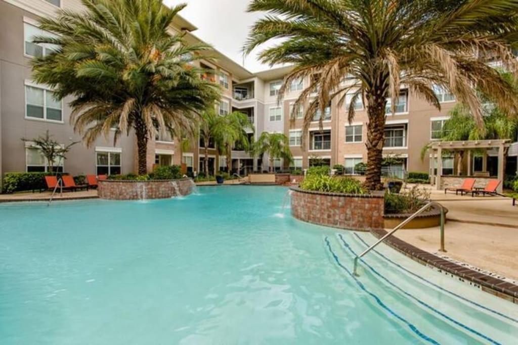 Apartament Chic 1Br Near Nrg With Pool Wifi Freeparking Houston Zewnętrze zdjęcie